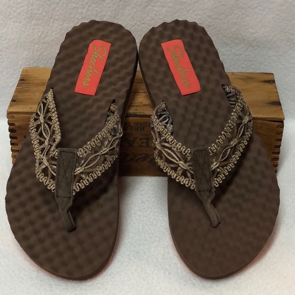 Skechers Shoes - 😎 Skechers Flip Flops